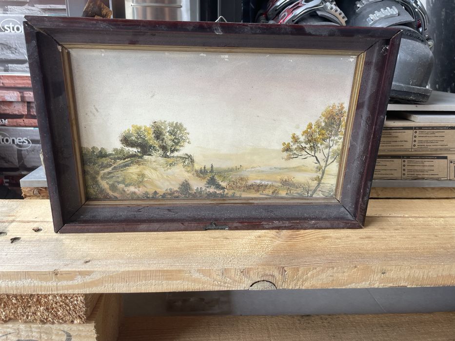 Obrazy male i jeden duzy