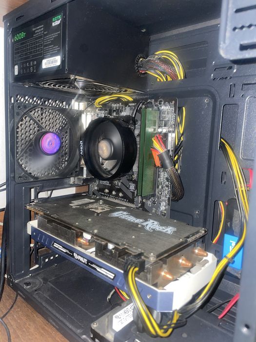Продам супер потужний комп для топових ігор на gtx 1070 i ryzen 5 3600