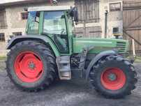 Fendt 511c z tuzem i adaptacją do Mailleux MX100