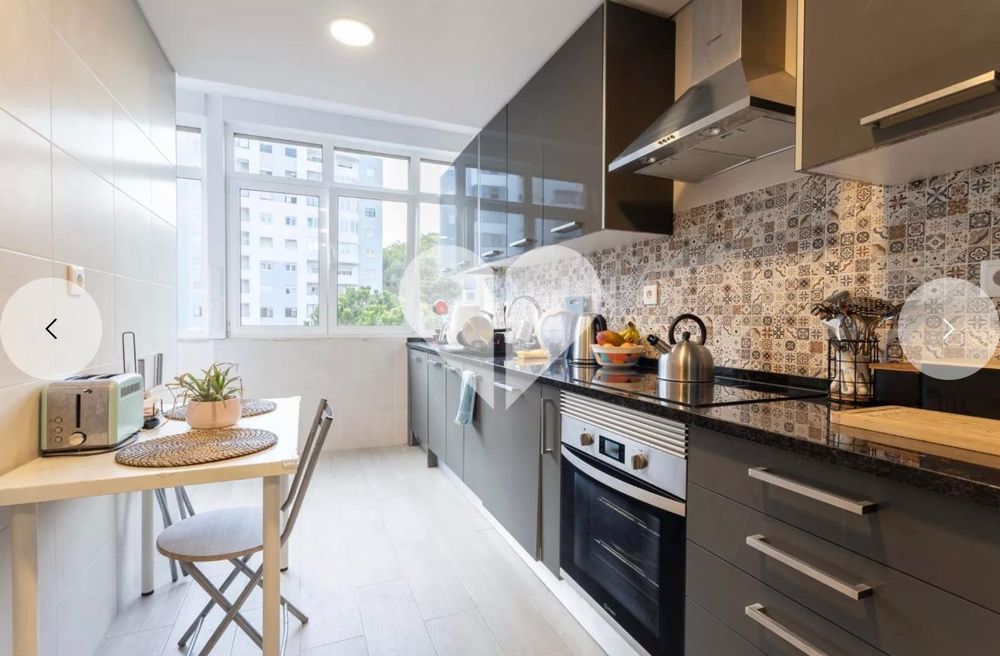 Eletrodomésticos de cozinha totalmente equipada