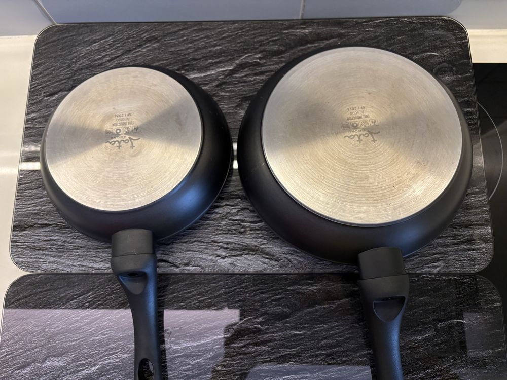 Conjunto de 2 Frigideiras Antiaderentes – Excelente Estado!
