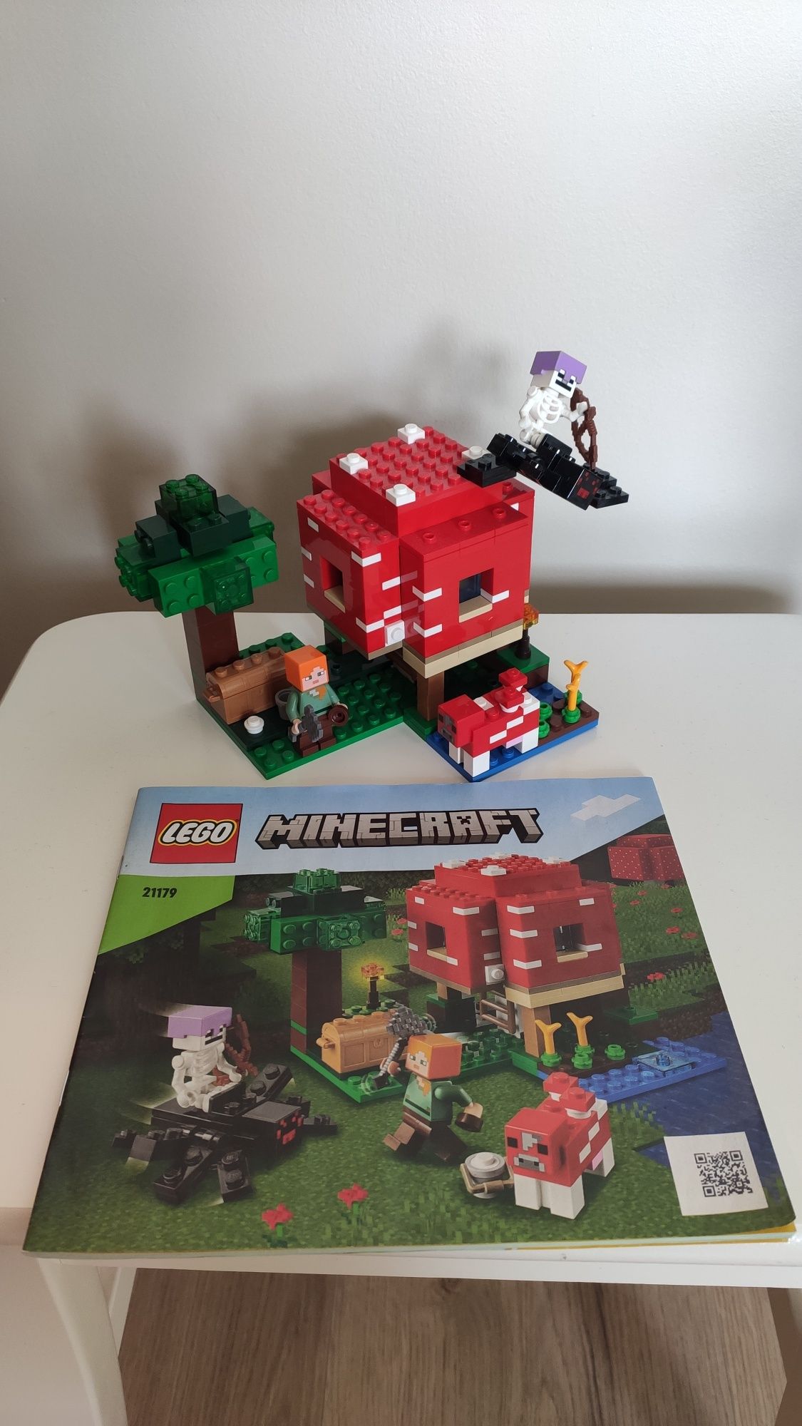 Klocki LEGO Minecraft 21179 Dom w grzybie kompletne