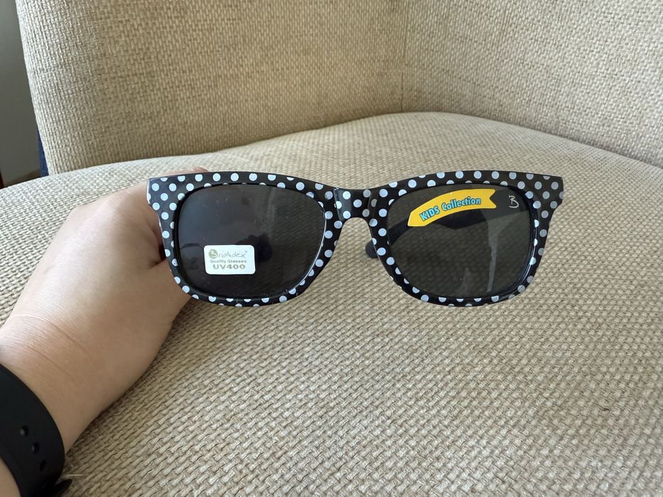 Okulary przeciwsłoneczne UV 400 nowe dziecięce