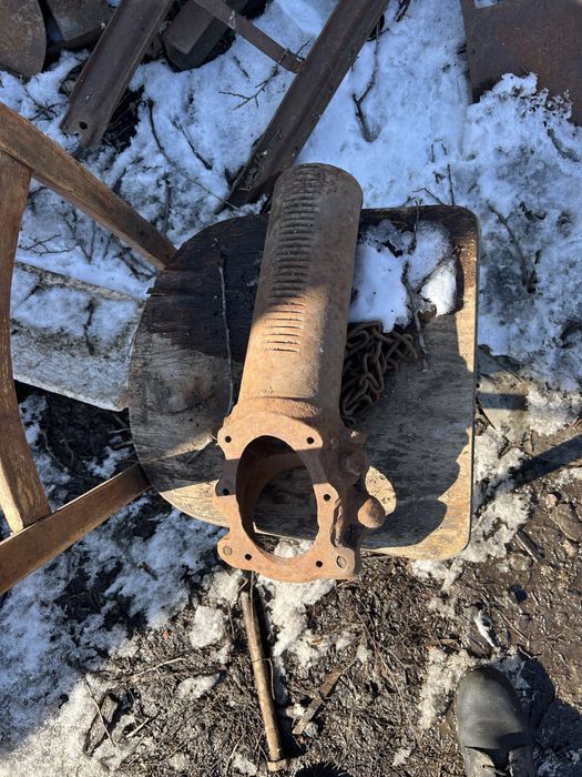 Продам чулок переднього моста мтз 82 правий