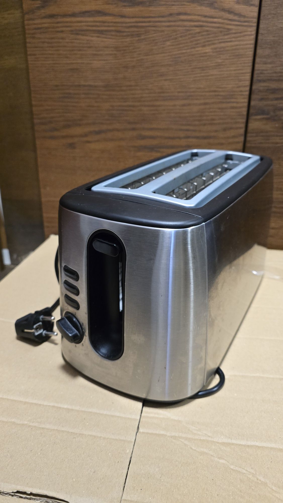 Torradeira 2E XL BECKEN BT8759 INOX
87