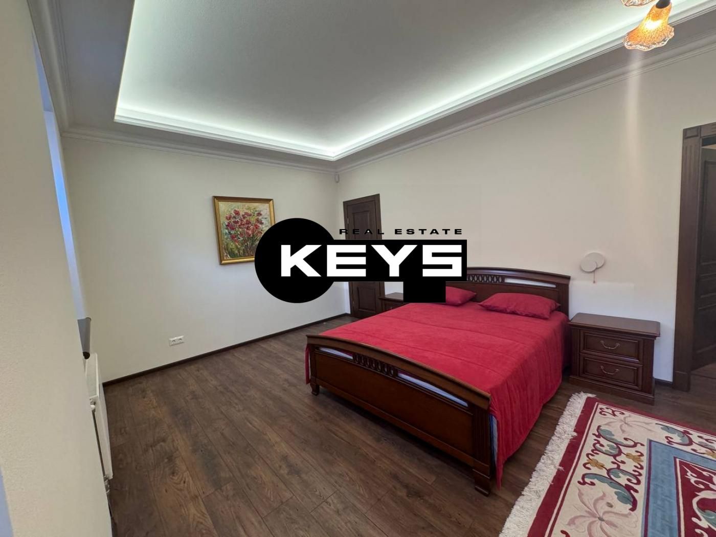 Гончарна 5А, Поділ, Воздвиженка. Продається клубний будинок 473м2