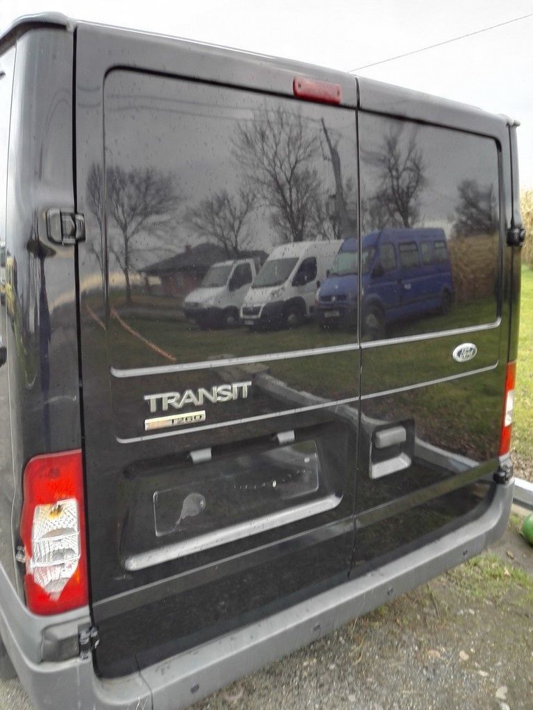 Drzwi Prawy Tył Ford Transit 06-13 Panther Black