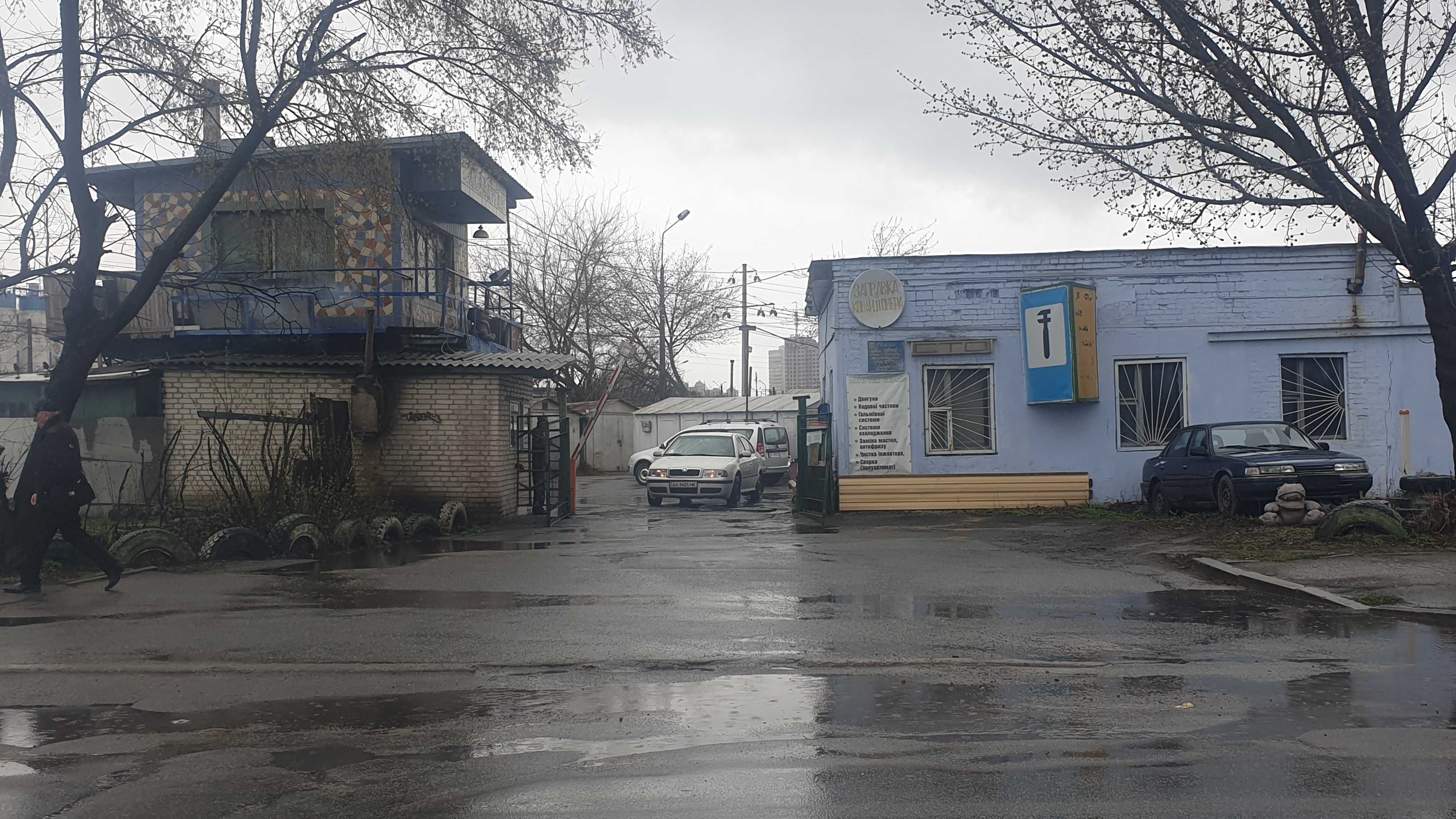 Продам добротный утепленный бокс, гараж