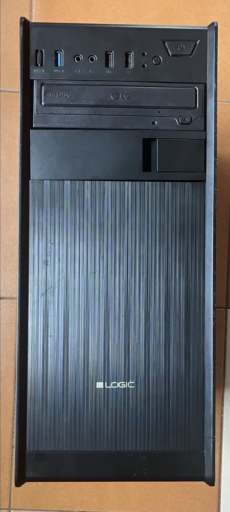 Komputer stacjonarny i5-7400 HDD 1TB 12GB RAM Windows Home