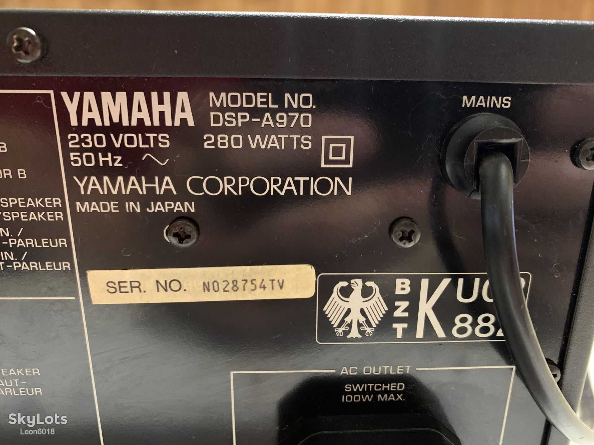 Підсилювач YAMAHA DSP-A970 ( 280 ват )