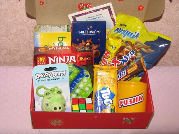 Подарочный набор WOW-box 12 подарков для ребенка 5-7 лет