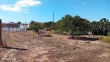 Lote com 666,16 m2 para moradia térrea com 170,43 m2 de implantação -