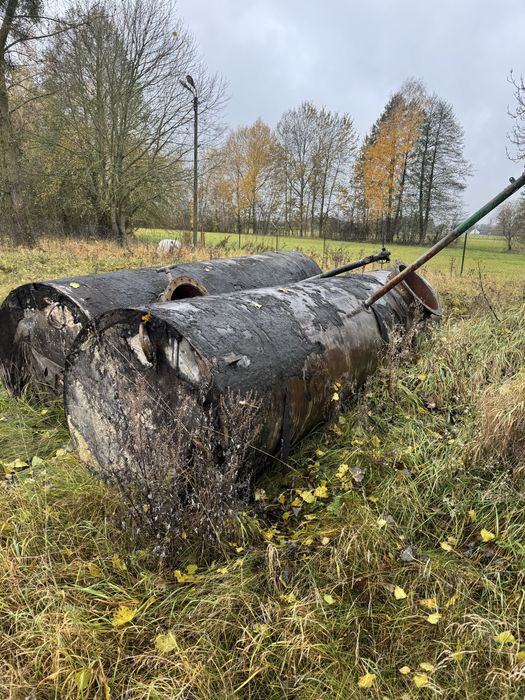 Zbiorniki po stacji bezynowej  5000L
