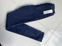 Jeansy Adidas Neo, dlugie nogawki