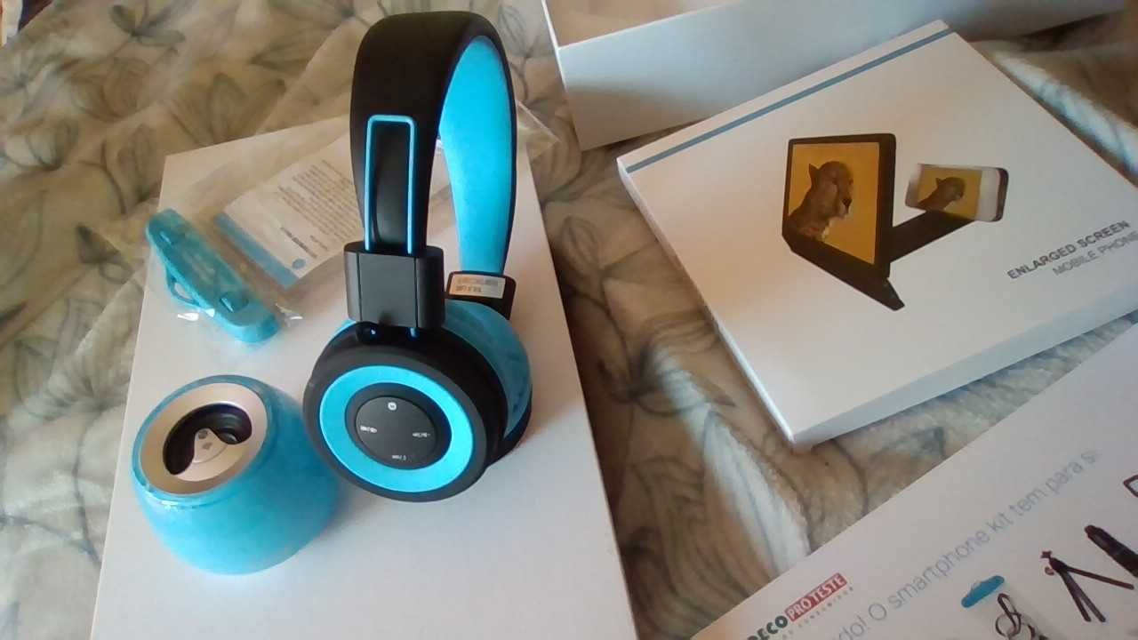 COLUNA PORTÁTIL c/HEADSET bluetooth, ECRÃ, TELEOBJETIVA c/tripé, BOLSA