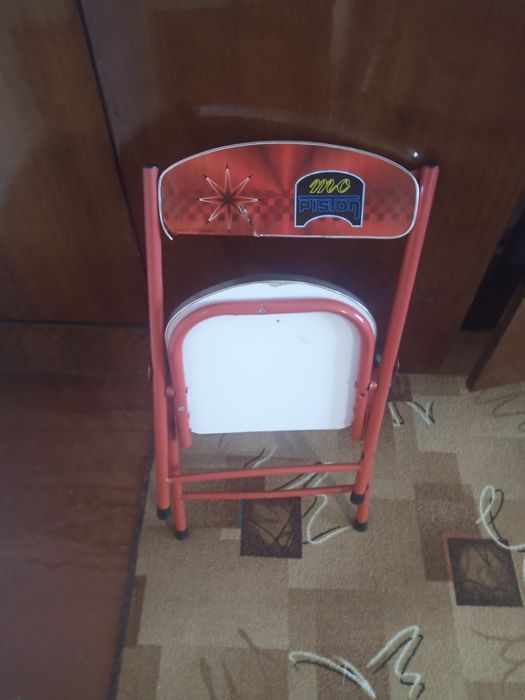 Продам детский стул розкладной