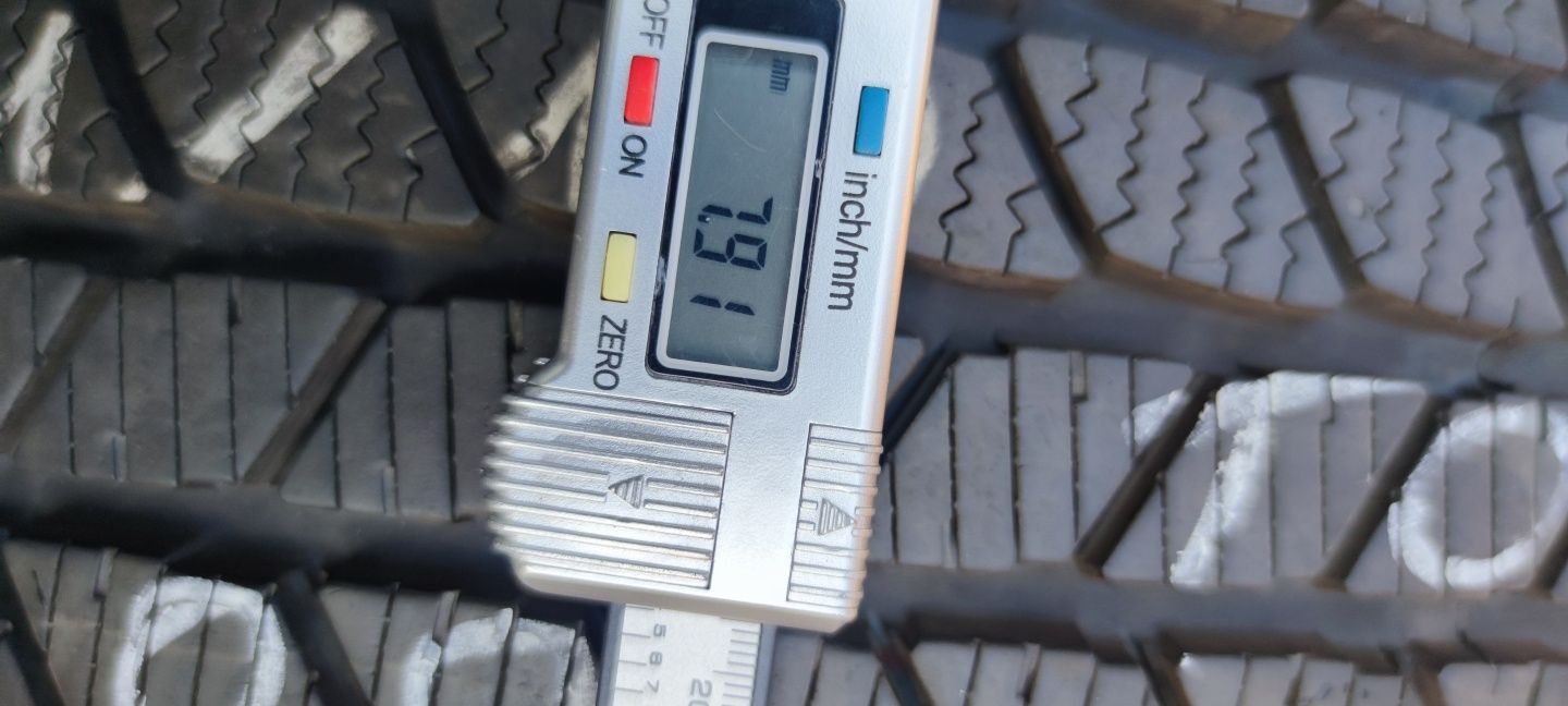 opony zima 205x60x16 CONTINENTAL 2szt 300zł 2019/2021r