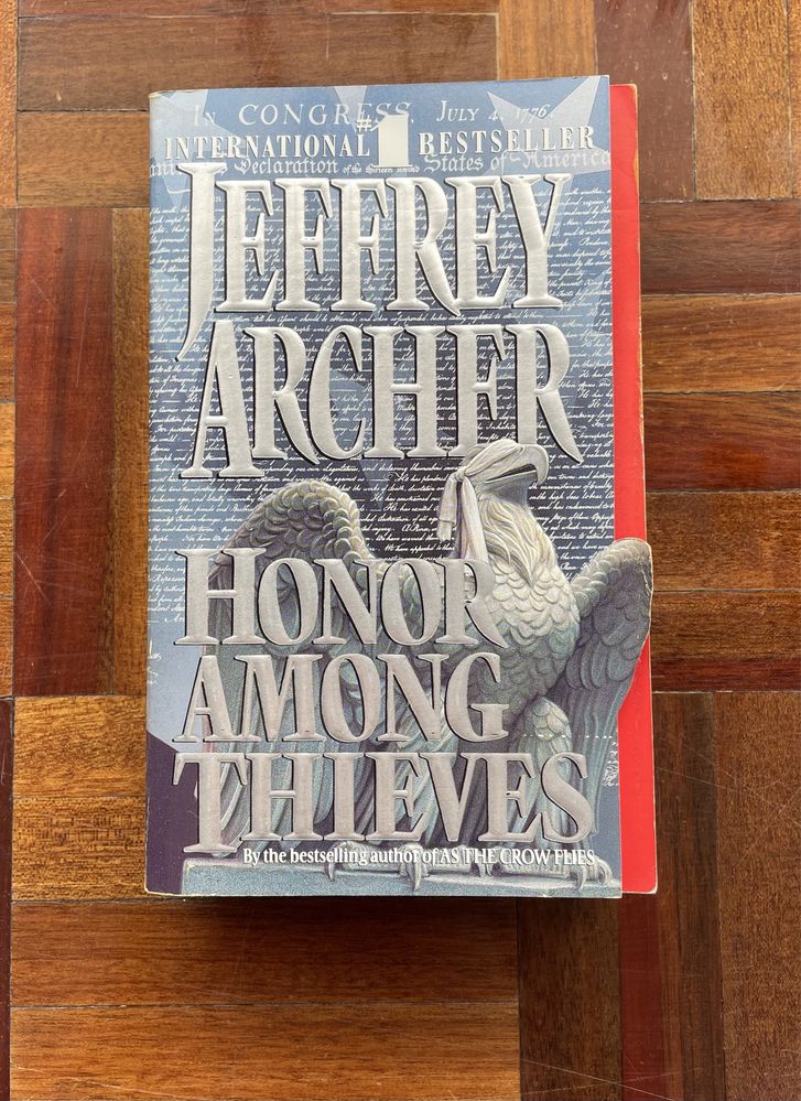 Livro: "Honor among thieves", de Jeffrey Archer