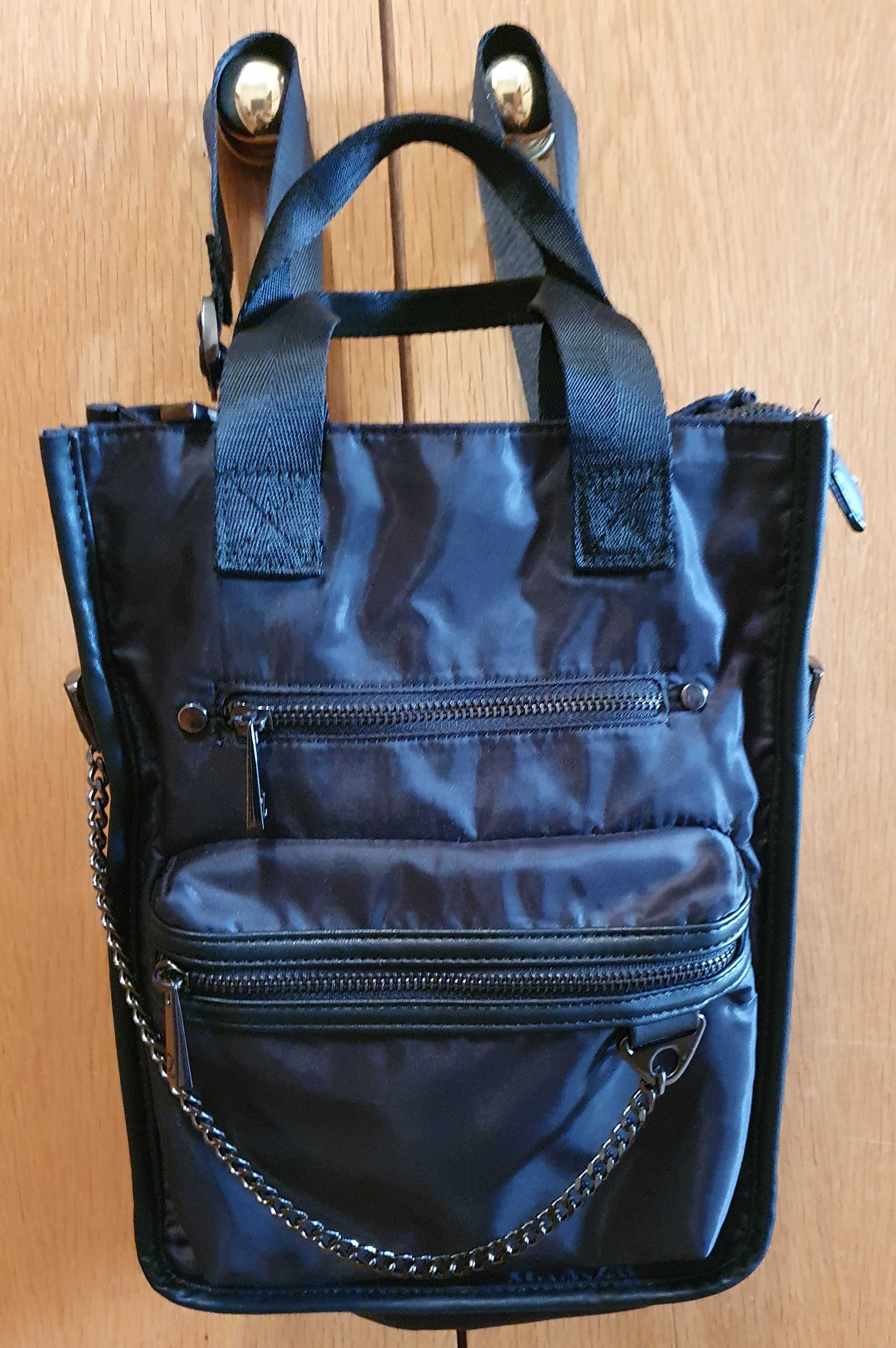 Mochila da Zara Preta como nova