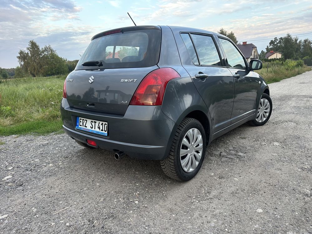 1.3 benzyna klimatyzacja 4x4 sprowadzony z Niemiec