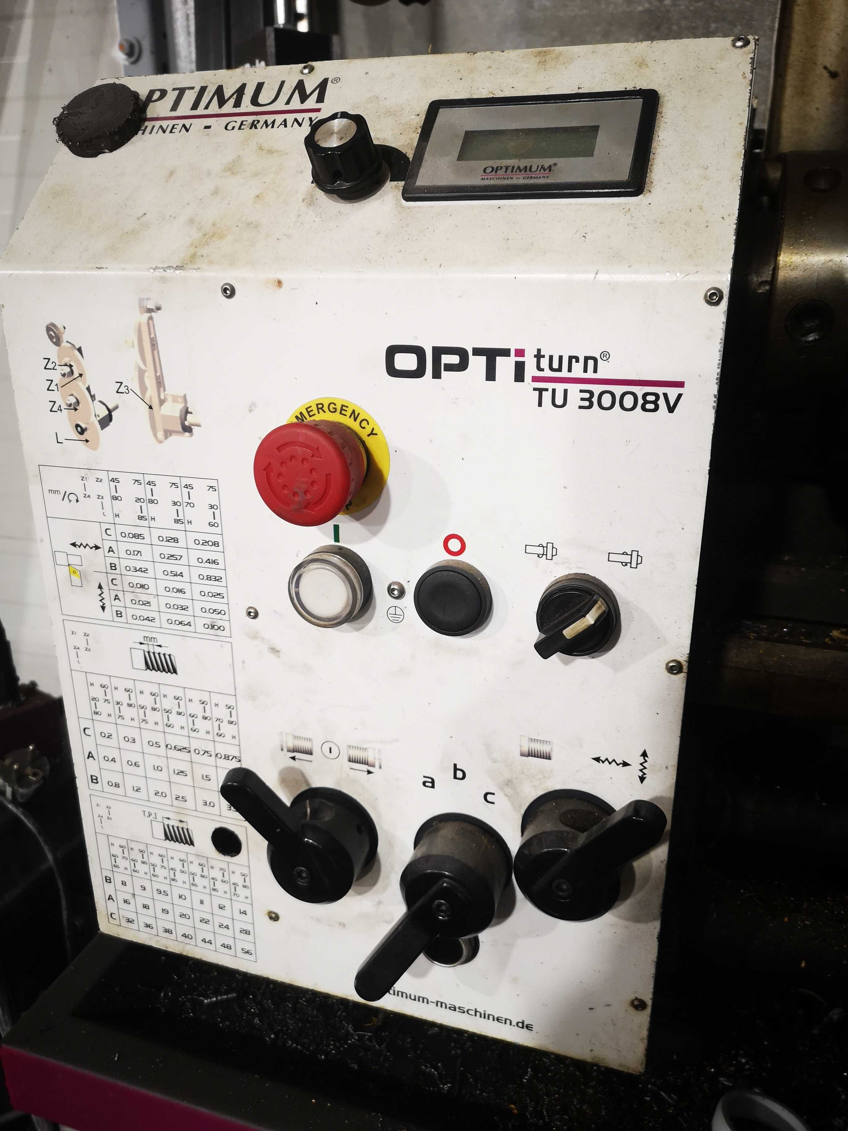 Torno Metal Optimum TU3008V