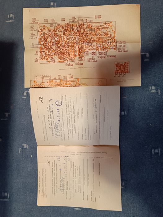 Продам магнитофон ВЕСНА М-310С