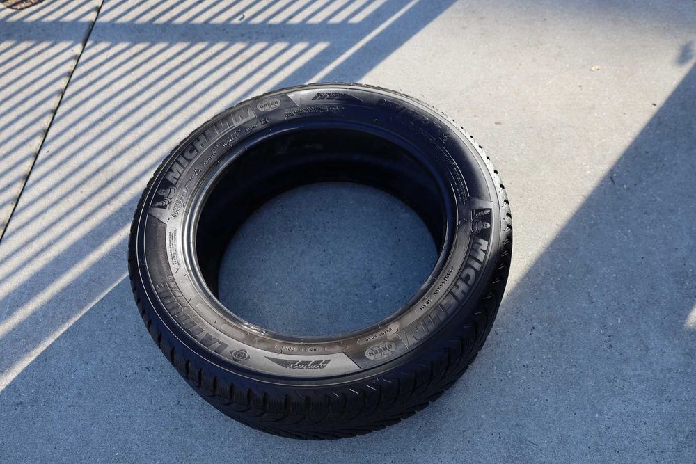 Opony zimowe Michelin 235/55 R18