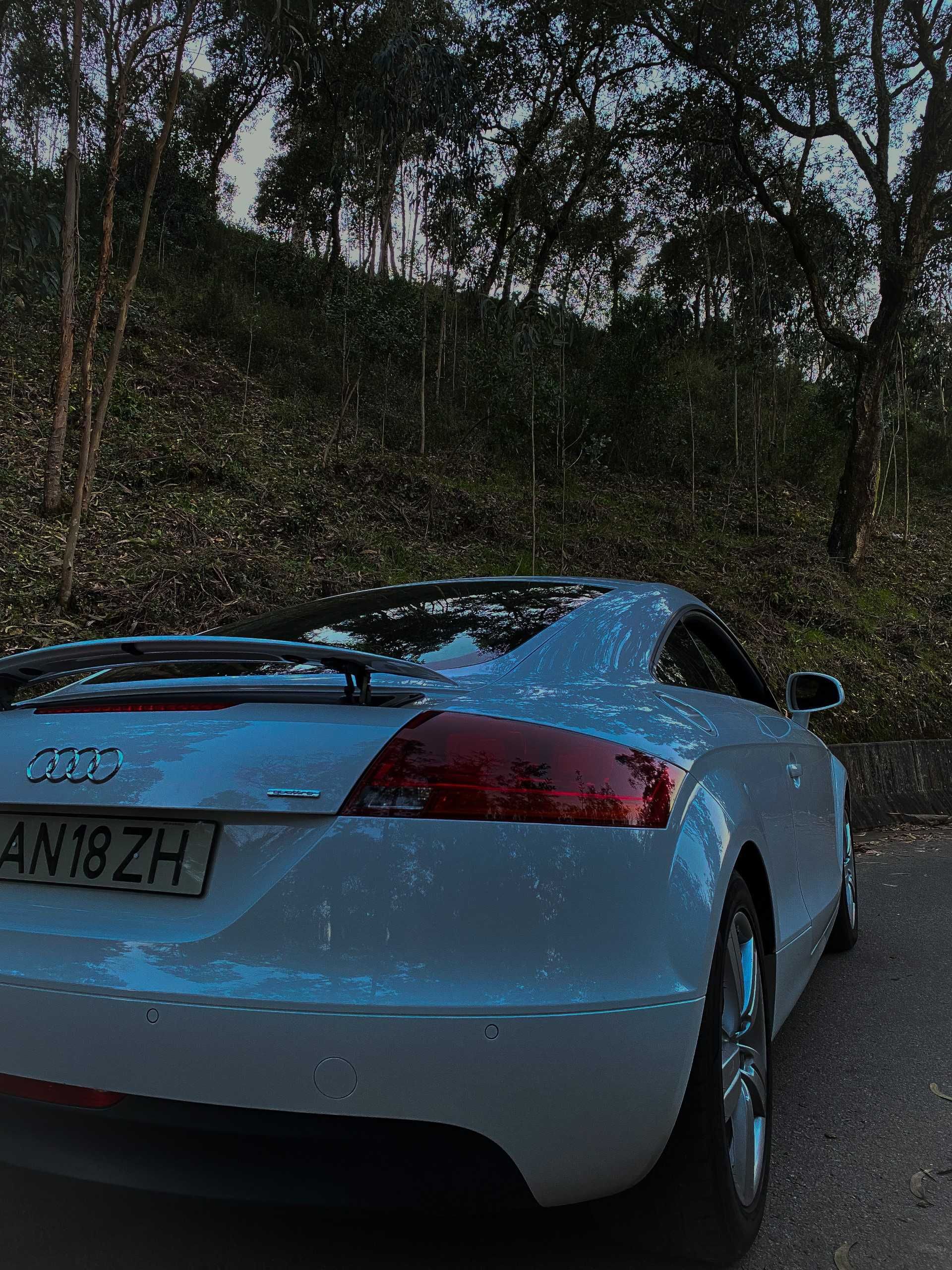 AUDI TT 2.0 TDI quattro