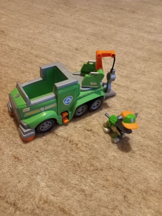 Psi patrol Rocky holownik