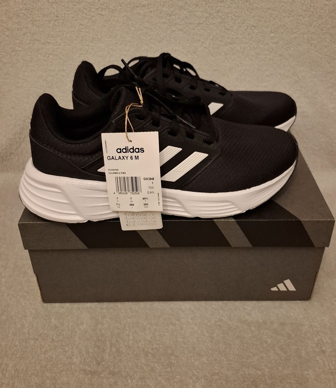 Nowe Adidas Galaxy 6 M