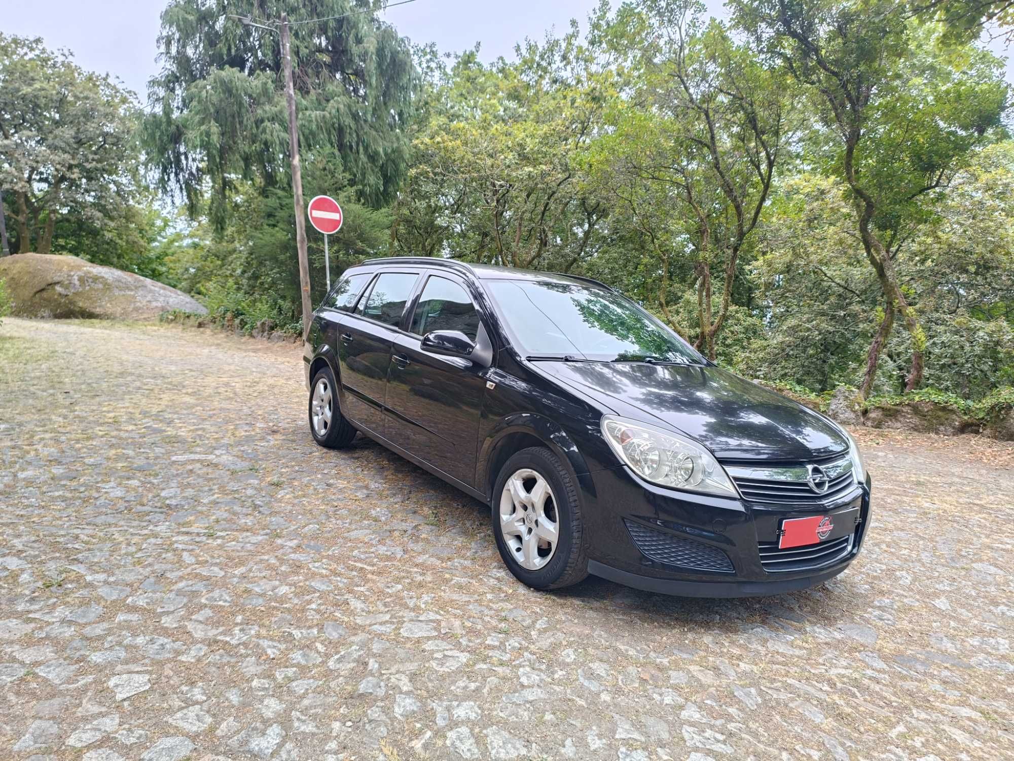 OPEL ASTRA 1.3 CDTI 90 CV COM AR CONDICIONADO