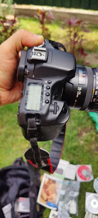 Продам Canon 50D,два объектива