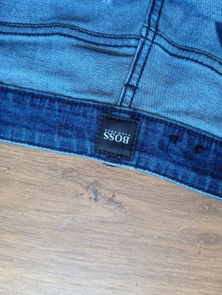 Hugo Boss oryginalne stretch slim jeans męskie w stanie bardzo dobrym