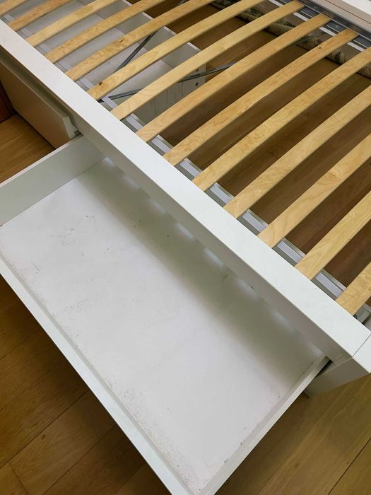 Cama 90x200 IKEA com gavetas e Estrado