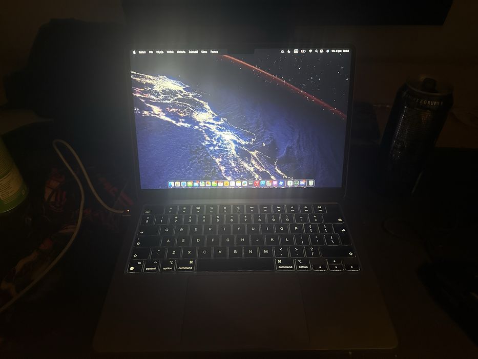 Macbook air m2 ‚