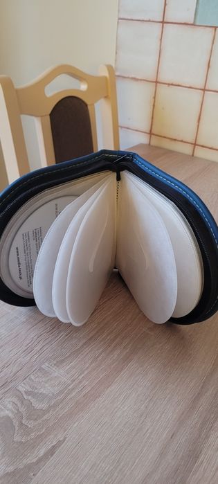 Etui na płyty CD