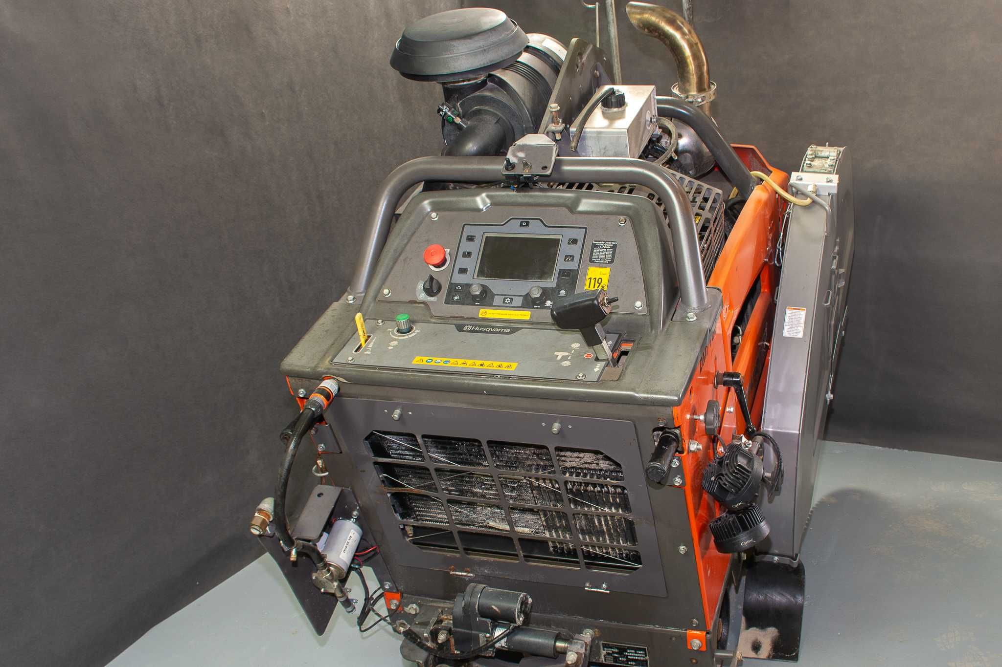 Przecinarka- piła do cięcia posadzek Husqvarna FS7000-Cedima