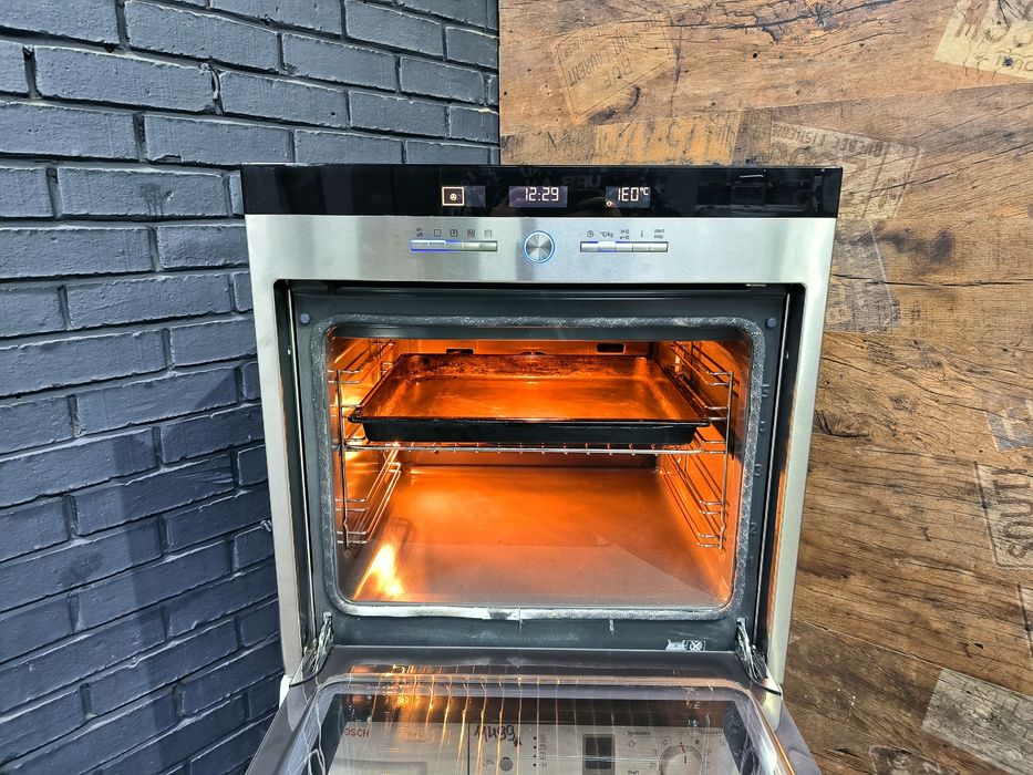 Духова шафа/духовой шкаф Samsung BQ1S4T133, в відмінному стані