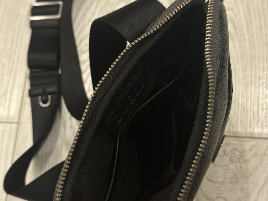 Сумка мужская GUESS