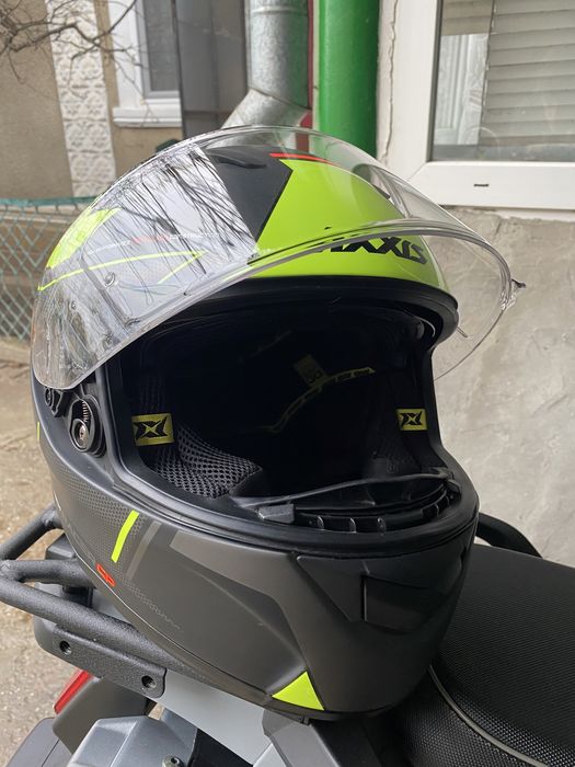 Мотошлем AXXIS
