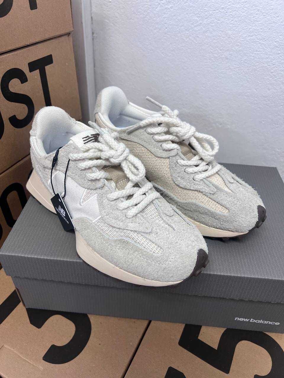 Кроссовки New Balance 327 beige laces / Нью беленс 327 бежевые 38 39