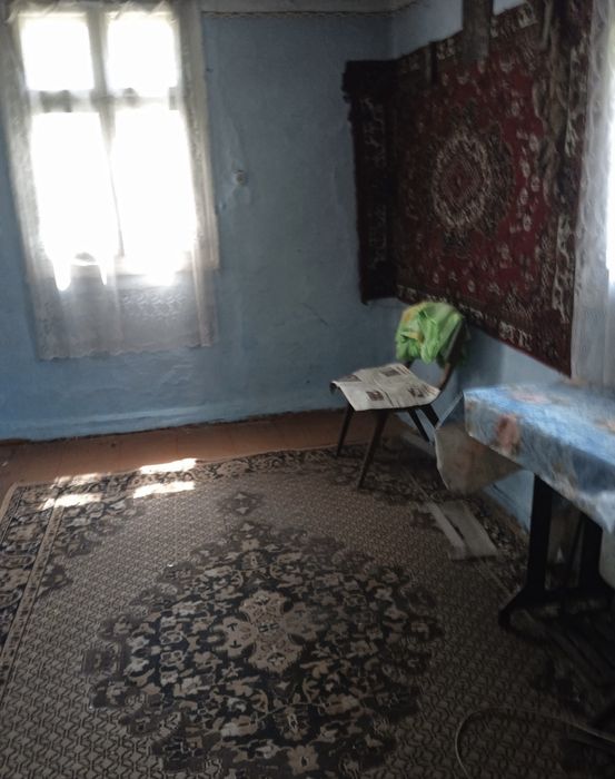 Продаж гарного будинку та земельної ділянки