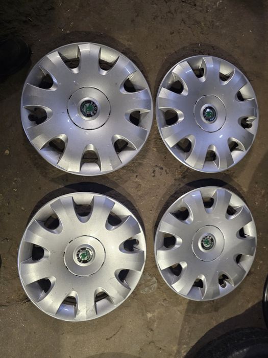 Kołpaki Skoda Octavia R15