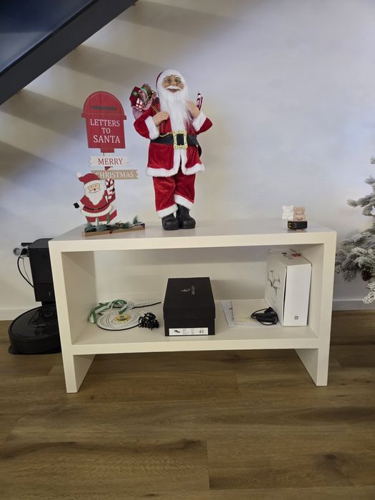 Móvel com prateleira MDF hidrófugo lacado