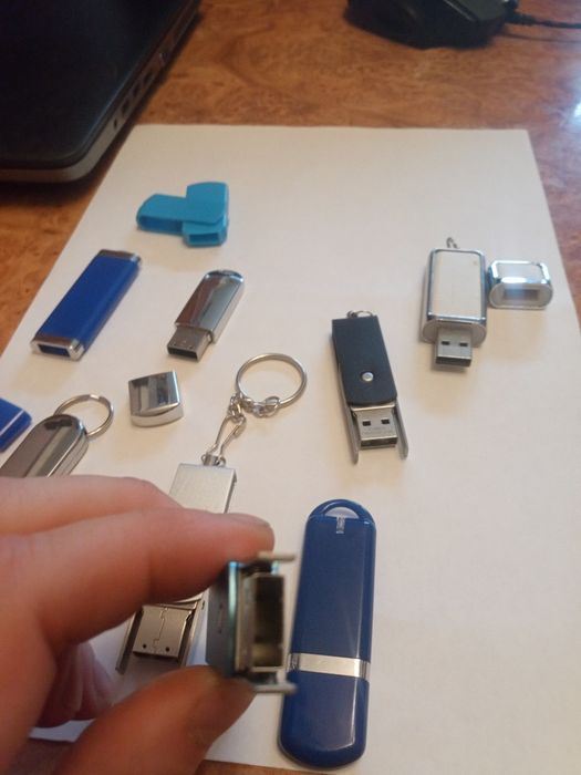 Корпуси для флешки 9шт