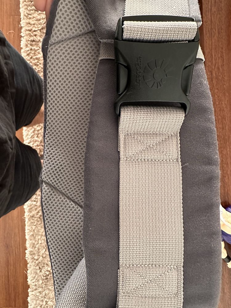 Ergobaby  Usado