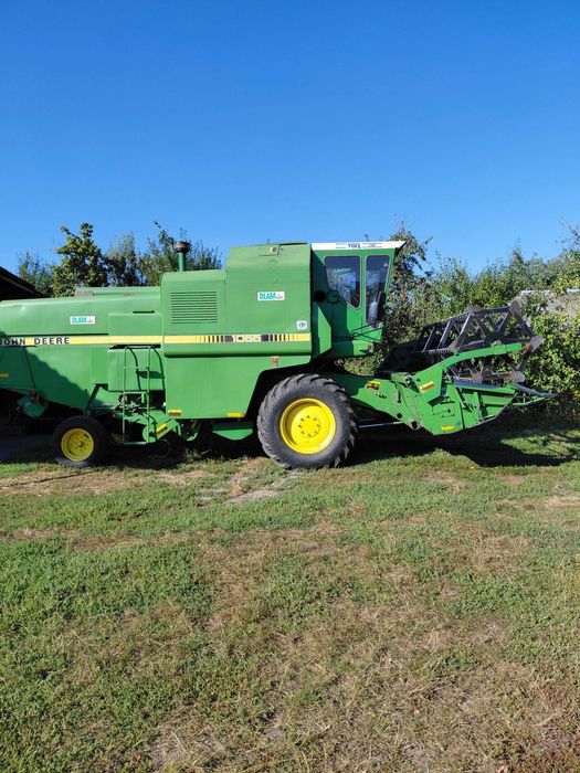 Комбайн John Deere 1055, Джон Дір 1055