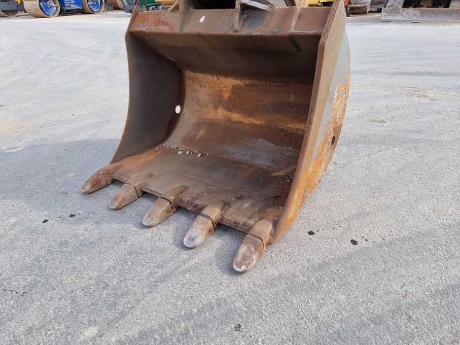 Продам экскаватор Caterpillar 320 D , 2013 года