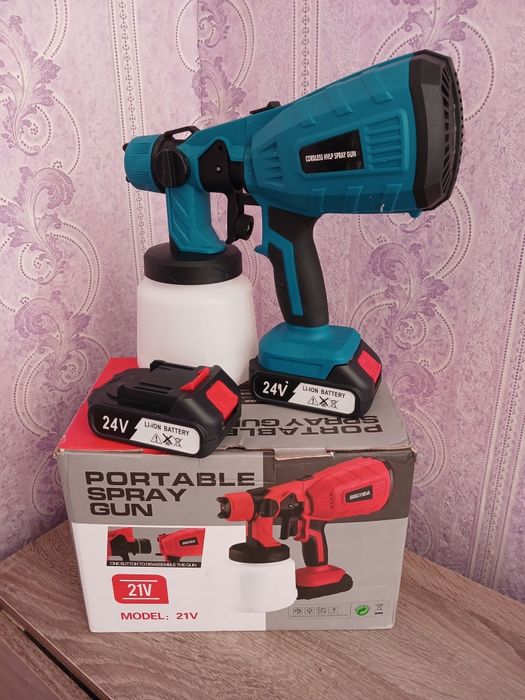 Фарбопульт на акамуляторі