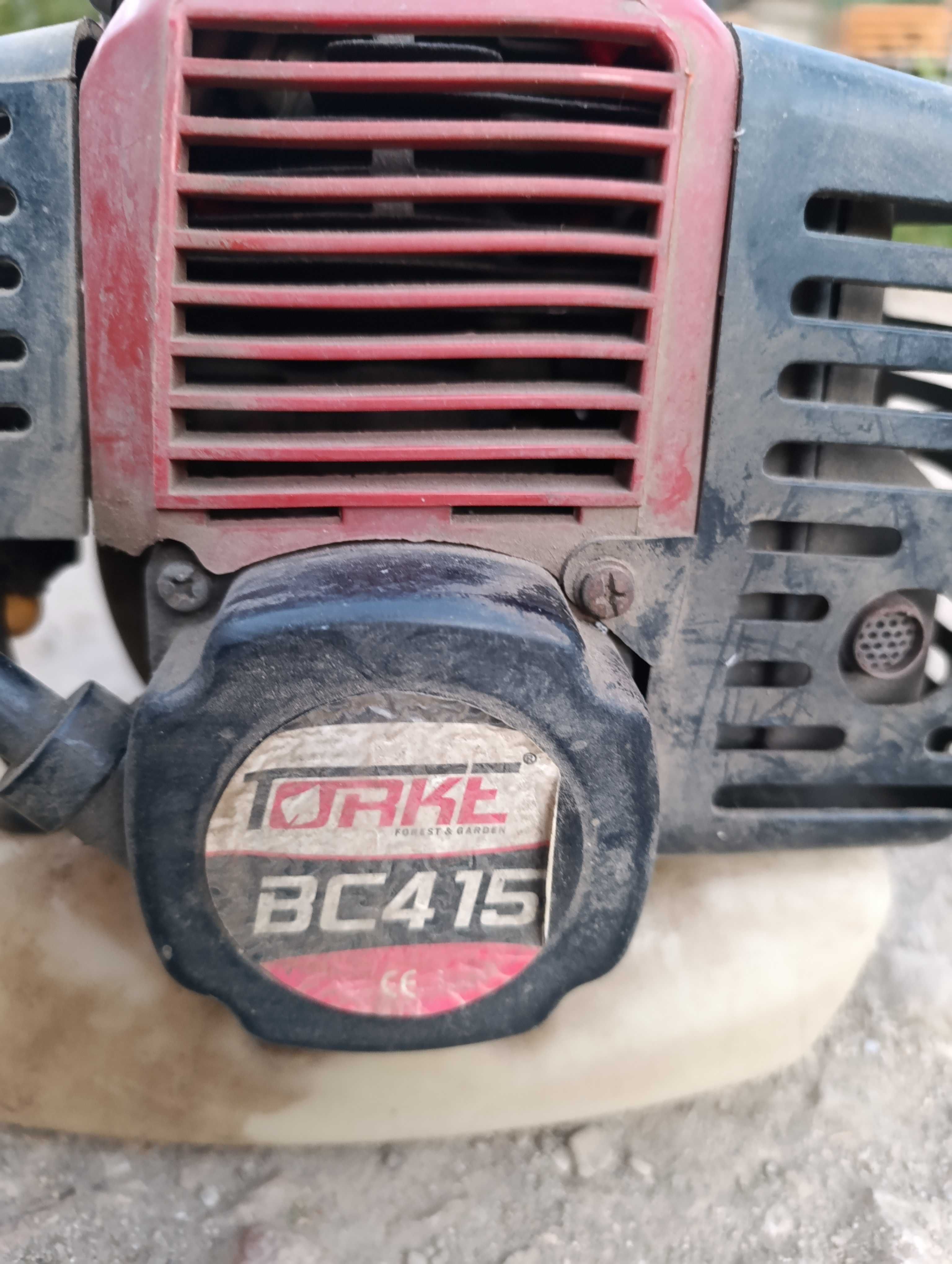 Roçadora a gasolina